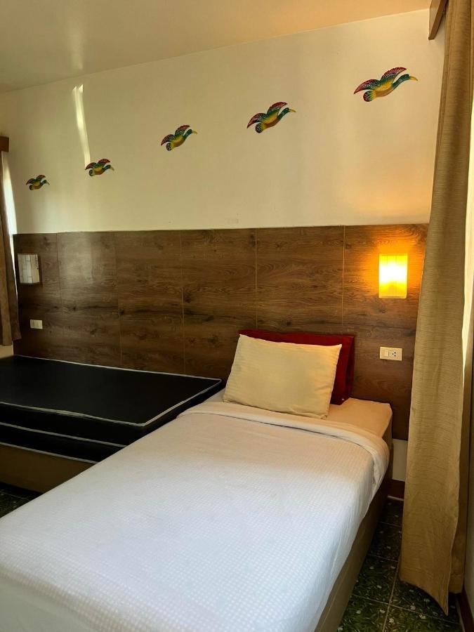 Baan Rachaya Apartment Chiang Mai Ngoại thất bức ảnh